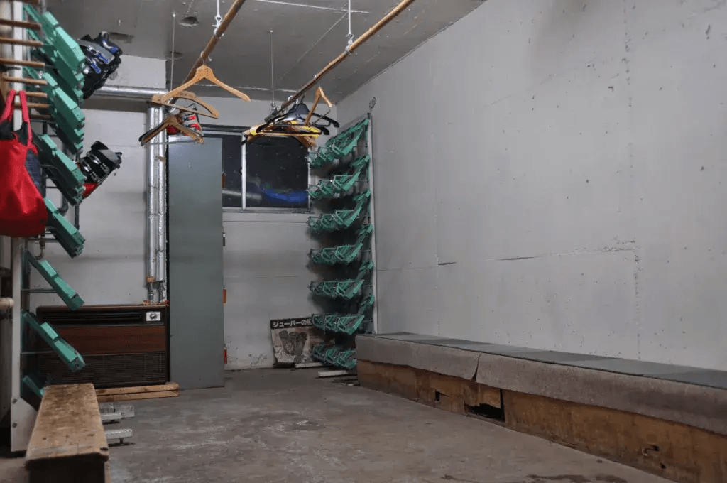 dryingRoom